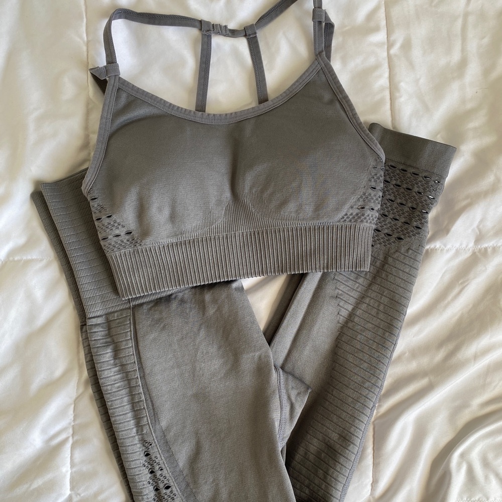 Fashion Nova Workout Set. Hardly used.